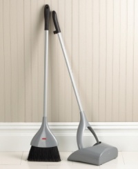 The key to flawless floors, this OXO broom and dust pan set sweeps up spills, dust and more with the comfort and efficiency you've come to expect from Good Grips. Limited lifetime warranty. The key to flawless floors, this OXO broom and dust pan set sweeps up spills, dust and more with the comfort and efficiency you've come to expect from Good Grips. Limited lifetime warranty.