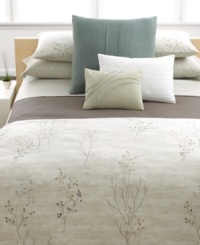 Evoking the essence of casual elegance, this flat sheet from Calvin Klein features a subtle pattern in an understated palette of soft hues. Evoking the essence of casual elegance, this flat sheet from Calvin Klein features a subtle pattern in an understated palette of soft hues.