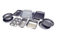 EZ Baker Twelve Piece Bakeware Set EZ Baker Twelve Piece Bakeware Set
