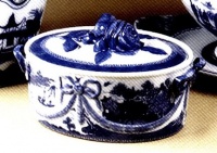 Mottahedeh Blue Canton Covered Casserole 5 x 10 in