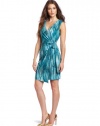 BCBGMAXAZRIA Women's Marian V-Neck Classic Fit Dress