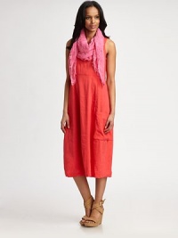 An airy, sleeveless dress featuring a convenient front pocket and a comfortable fit.ScoopneckSleevelessSide zipperCargo pocketAbout 32 from natural waist62% linen/36% viscose/2% spandexMachine washImported Model shown is 5'9 (175cm) wearing US size Small. An airy, sleeveless dress featuring a convenient front pocket and a comfortable fit.ScoopneckSleevelessSide zipperCargo pocketAbout 32 from natural waist62% linen/36% viscose/2% spandexMachine washImported Model shown is 5'9 (175cm) wearing US size Small.
