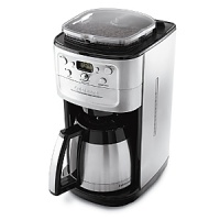 Fresh beans make better-tasting coffee, and this fully automatic machine grinds up to eight ounces of beans with a flavor-saving burr grinder. Fresh beans make better-tasting coffee, and this fully automatic machine grinds up to eight ounces of beans with a flavor-saving burr grinder.