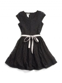 GUESS Kids Girls Lace Dress with Tie, BLACK (10/12) GUESS Kids Girls Lace Dress with Tie, BLACK (10/12)
