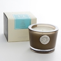 Aquiesse uses a proprietary soy wax blend and is made with organic soy bean oil and carefully selected lead-free wicks. The soy candle is stylishly encased in smoke-brown glass. Aquiesse uses a proprietary soy wax blend and is made with organic soy bean oil and carefully selected lead-free wicks. The soy candle is stylishly encased in smoke-brown glass.