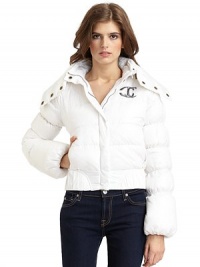THE LOOKZip-off funnel collar with front snap closuresConcealed front zip and snapsSignature logo embroidery at chestLong sleeves with interior smocked cuffsDual front zip pocketsElastic banded hemTHE FITAbout 35 from shoulder to hemTHE MATERIALShell: polyamideFill: down/feathersLining: nylonCARE & ORIGINMachine wash or dry cleanImportedModel shown is 5'9 (175cm) wearing US size 4. THE LOOKZip-off funnel collar with front snap closuresConcealed front zip and snapsSignature logo embroidery at chestLong sleeves with interior smocked cuffsDual front zip pocketsElastic banded hemTHE FITAbout 35 from shoulder to hemTHE MATERIALShell: polyamideFill: down/feathersLining: nylonCARE & ORIGINMachine wash or dry cleanImportedModel shown is 5'9 (175cm) wearing US size 4.