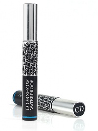 A water-proof mascara, a must have for ultra-glamorous eyes. The mascara inspired by the backstage beauty secrets of top models. For ultra-thick, ultra-long, ultra-curvy lashes. A water-proof mascara, a must have for ultra-glamorous eyes. The mascara inspired by the backstage beauty secrets of top models. For ultra-thick, ultra-long, ultra-curvy lashes.