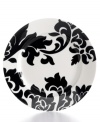 Bold design and uncompromising quality make Lisbon dinner plates easy to love. Embrace stenciled black florals or mix and match with equally fresh Banded dinnerware, also by Martha Stewart Collection.