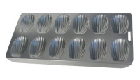 Fox Run 12 Cup Madelaine Pan, Non-Stick Fox Run 12 Cup Madelaine Pan, Non-Stick