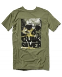 'Tudes are contagious. Spread some happy holiday cheer in this t-shirt by Quiksilver. 'Tudes are contagious. Spread some happy holiday cheer in this t-shirt by Quiksilver.