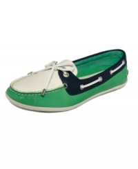 Boat shoes go bold, thanks to Sperry Top-Sider! The Montauk design takes a traditional silhouette and modernizes it with unexpected hues. Boat shoes go bold, thanks to Sperry Top-Sider! The Montauk design takes a traditional silhouette and modernizes it with unexpected hues.