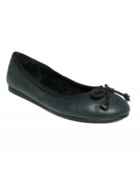 You'll look lovely in the Lolly ballet flats by American Rag. A casual fashion classic, they're a perfect match for leggings, jeans or just about anything you want to wear them with! You'll look lovely in the Lolly ballet flats by American Rag. A casual fashion classic, they're a perfect match for leggings, jeans or just about anything you want to wear them with!