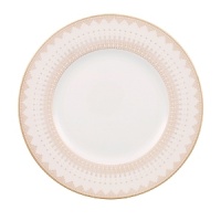 The Samarkand bone china collection by Villeroy & Boch combines stylish, exotic elements with timeless elegance. Precious golden bands and chains decorate this pure white bone china pattern. Warm ivory tones add a harmonious touch. Mix and match with the coordinating Mosaic-designed dinner plate for a look that is truly your own. The Samarkand bone china collection by Villeroy & Boch combines stylish, exotic elements with timeless elegance. Precious golden bands and chains decorate this pure white bone china pattern. Warm ivory tones add a harmonious touch. Mix and match with the coordinating Mosaic-designed dinner plate for a look that is truly your own.