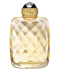 Born out of an artist's passion for life, the David Yurman fragrance is an elegant fusion of luxurious materials, iconic design and sensual beauty. The boldness of exotic woods and patchouli intertwines with the fluidity of rose and waterlily. The fragrance is held in a stunning, faceted golden jewel accented by David Yurman's signature cable motif. Born out of an artist's passion for life, the David Yurman fragrance is an elegant fusion of luxurious materials, iconic design and sensual beauty. The boldness of exotic woods and patchouli intertwines with the fluidity of rose and waterlily. The fragrance is held in a stunning, faceted golden jewel accented by David Yurman's signature cable motif.