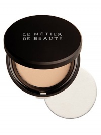 This matte powder absorbs oil, delivering a natural shine-free, yet radiant finish that lasts all day. Silk-like powders and radiance spheres help create a soft focus effect, minimizing flaws. Finely milled for a lightweight finish, the unique formula enhances skin's natural beauty rather than leaving it dull and dry. The long-wearing formula blends beautifully without caking or settling into fine lines, creating a fresh, poreless, shine-free complexion. This matte powder absorbs oil, delivering a natural shine-free, yet radiant finish that lasts all day. Silk-like powders and radiance spheres help create a soft focus effect, minimizing flaws. Finely milled for a lightweight finish, the unique formula enhances skin's natural beauty rather than leaving it dull and dry. The long-wearing formula blends beautifully without caking or settling into fine lines, creating a fresh, poreless, shine-free complexion.