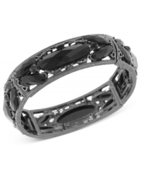 Change the mood with this stretch bracelet from 2028. The dusky silhouette holds jet glass crystals for an captivating finish. Stretches to fit wrist. Crafted in hematite tone mixed metal. Approximate length: 7 inches. Change the mood with this stretch bracelet from 2028. The dusky silhouette holds jet glass crystals for an captivating finish. Stretches to fit wrist. Crafted in hematite tone mixed metal. Approximate length: 7 inches.