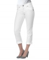 Featured in a chic white wash and cuffed, skinny leg style, these capris from Silver Jeans are an obvious pick for warmer days!