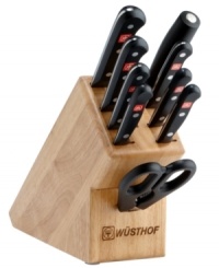 The seasoned gourmet is always one step ahead, a cut above the rest. This stamped knife set is manufactured of the highest quality high-carbon surgical stainless steel – a complete arsenal of sensible cutlery that's sure to hold its razor-sharp, long-lasting edge for many meals to come. Lifetime warranty. The seasoned gourmet is always one step ahead, a cut above the rest. This stamped knife set is manufactured of the highest quality high-carbon surgical stainless steel – a complete arsenal of sensible cutlery that's sure to hold its razor-sharp, long-lasting edge for many meals to come. Lifetime warranty.
