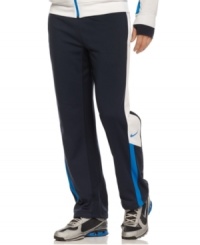 Keep your workouts comfortable with these water-resistant fleece pants from Nike. Keep your workouts comfortable with these water-resistant fleece pants from Nike.