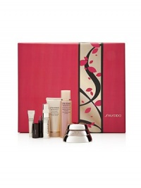 Experience the tri-dynamic lift: Reshape, re-firm, re-smooth deep wrinkles with newly re-formulated Bio-Performance Advanced Super Restoring Cream. Experience the tri-dynamic lift: Reshape, re-firm, re-smooth deep wrinkles with newly re-formulated Bio-Performance Advanced Super Restoring Cream.