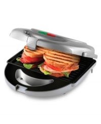 Take charge of hunger with the Big Boss grill from Emson. Griddle, grill or snap in specialty plates to cook crispy waffles, hot sandwiches, fresh donuts and omelettes in no time flat. A nonstick surface means healthier meals and effortless cleanup. One-year limited warranty. Model 8153. Take charge of hunger with the Big Boss grill from Emson. Griddle, grill or snap in specialty plates to cook crispy waffles, hot sandwiches, fresh donuts and omelettes in no time flat. A nonstick surface means healthier meals and effortless cleanup. One-year limited warranty. Model 8153.