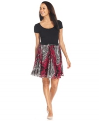 Grace Elements' gorgeous dress features a vibrantly printed skirt that's beautifully balanced by a cap-sleeve, solid bodice and a removable belt. Grace Elements' gorgeous dress features a vibrantly printed skirt that's beautifully balanced by a cap-sleeve, solid bodice and a removable belt.