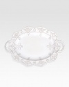 Bring the outdoors inside with a beautifully detailed, hand-finished stoneware platter detailed with lattice to celebrate the splendor and romance of the world's most beautiful gardens. From the Jardins du Monde Collection17 X 25Ceramic stonewareDishwasher safeImported