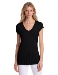 Calvin Klein Jeans Women's Petite Basic V-Neck Calvin Klein Jeans Women's Petite Basic V-Neck