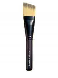 Essential for a chic, sophisticated look. Slightly angled, tapered nylon bristles allow for precise, even application and subtle blending; synthetic brush hairs retain their shape and are easy to clean. Crafted by master artisans, Le Métier de Beauté Master Brush Collection includes the tools every woman needs for exemplary professional cosmetic application. Essential for a chic, sophisticated look. Slightly angled, tapered nylon bristles allow for precise, even application and subtle blending; synthetic brush hairs retain their shape and are easy to clean. Crafted by master artisans, Le Métier de Beauté Master Brush Collection includes the tools every woman needs for exemplary professional cosmetic application.