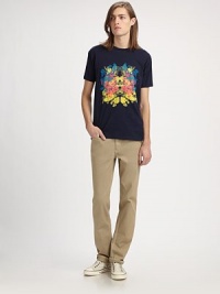 Vibrant and bold floral graphic makes a style statement on this classic crewneck tee in soft cotton.CrewneckCottonDry cleanImported Vibrant and bold floral graphic makes a style statement on this classic crewneck tee in soft cotton.CrewneckCottonDry cleanImported