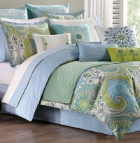 Echo Diamond Geo Full/Queen Coverlet, Aqua Echo Diamond Geo Full/Queen Coverlet, Aqua
