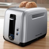 KitchenAid 2-Slice Toaster KMT211: Contour Silver KitchenAid 2-Slice Toaster KMT211: Contour Silver