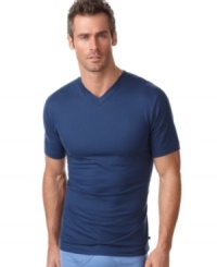 Stay cool under all those layers. The proven technology behind Jockey® staycool helps keep you comfortable in any temperature. Not too hot, not too cold–just right. Stay cool under all those layers. The proven technology behind Jockey® staycool helps keep you comfortable in any temperature. Not too hot, not too cold–just right.