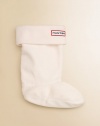 Indulge your little one's feet in superbly soft socks made to fit perfectly into favorite wellies.Logo tag on the frontPolyesterMachine washImported