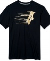 You'll be as good as gold in this graphic t-shirt from Nike.