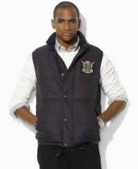 The apres taffeta down vest is crafted from channel-quilted microfiber with a warm down fill for a supremely lightweight feel and stylish protection from the elements. The apres taffeta down vest is crafted from channel-quilted microfiber with a warm down fill for a supremely lightweight feel and stylish protection from the elements.