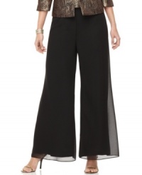Simple sophistication takes shape in elegant and versatile petite dress pants from R&M Richards. Simple sophistication takes shape in elegant and versatile petite dress pants from R&M Richards.