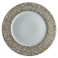 The very intricate design found on this pattern is directly inspired by the decorative motifs of the Rensaissance. This is evident on the metalwork and flatware pieces with engraved handles that were produced during that period in Toledo, Spain. This inspiration is picked up again in the plant-related theme of the design: leaves, vines and flowers interweave and form volutes, a characteristic ornamental motif of that period, created by spiraling scrolls and whorls. The very intricate design found on this pattern is directly inspired by the decorative motifs of the Rensaissance. This is evident on the metalwork and flatware pieces with engraved handles that were produced during that period in Toledo, Spain. This inspiration is picked up again in the plant-related theme of the design: leaves, vines and flowers interweave and form volutes, a characteristic ornamental motif of that period, created by spiraling scrolls and whorls.