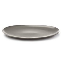 Borrowing from nature, this platter has a highly glossed surface and unusual contours, creating an interesting silhouette - a DVF signature - on the table.