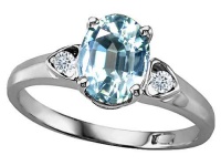 Tommaso Design(tm) Oval 8x6mm Genuine Aquamarine and Diamond Ring in 14 kt White Gold Size 7 Tommaso Design(tm) Oval 8x6mm Genuine Aquamarine and Diamond Ring in 14 kt White Gold Size 7