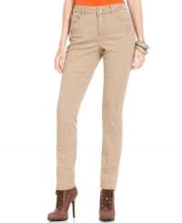 Denim gets a decidedly military-inspired update with this DKNY Jeans look, featuring a neutral khaki wash that goes with everything! Denim gets a decidedly military-inspired update with this DKNY Jeans look, featuring a neutral khaki wash that goes with everything!