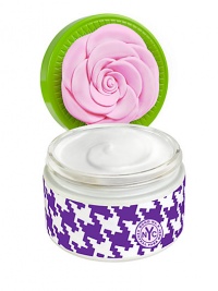 Skin smoothing reinvented. This unspeakably lush cream is a sumptuous body-smoother that simultaneously soothes the skin - in the city that never sleeps. It is so rich in perfume that it will leave subtle traces on your lingerie and bed linen. Top notes: narcissus, ylang ylang, black pepperMiddle notes: gardenia, jasmine, citrus-like linden, orrisBottom: vetiver, musk, white oak, treemoss6.8 oz. Skin smoothing reinvented. This unspeakably lush cream is a sumptuous body-smoother that simultaneously soothes the skin - in the city that never sleeps. It is so rich in perfume that it will leave subtle traces on your lingerie and bed linen. Top notes: narcissus, ylang ylang, black pepperMiddle notes: gardenia, jasmine, citrus-like linden, orrisBottom: vetiver, musk, white oak, treemoss6.8 oz.