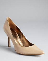 Looking for the perfect pointy toe pump to update your shoe wardrobe? Step no further than these GUESS staples. Looking for the perfect pointy toe pump to update your shoe wardrobe? Step no further than these GUESS staples.