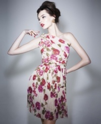A bright floral print brings bold femininity to this one-shoulder Alberta Ferretti for Impulse dress -- perfect for an alluring appeal! A bright floral print brings bold femininity to this one-shoulder Alberta Ferretti for Impulse dress -- perfect for an alluring appeal!
