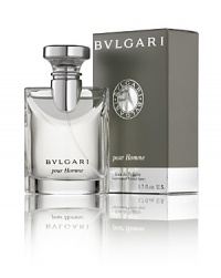 An intriguing masculine fragrance that fuses the bracing freshness of Darjeeling tea with the intensity of spice and musk. For those seeking a discreet accent to their personality. An intriguing masculine fragrance that fuses the bracing freshness of Darjeeling tea with the intensity of spice and musk. For those seeking a discreet accent to their personality.