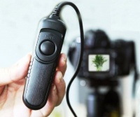 Pixel Wired remote Shutter Release Control compatible with CANON RS-60E3, PENTAX CS-205, CONTAX LA; fits Canon EOS 60D, 300D, 350D, 400D, 450D, 500D, 550D, 600D, 1000D, 1100D, Rebel XTi, Rebel 2000, Rebel T1i, Rebel T2, Rebel T2i, Rebel T3, Rebel T3i, EKi Pixel Wired remote Shutter Release Control compatible with CANON RS-60E3, PENTAX CS-205, CONTAX LA; fits Canon EOS 60D, 300D, 350D, 400D, 450D, 500D, 550D, 600D, 1000D, 1100D, Rebel XTi, Rebel 2000, Rebel T1i, Rebel T2, Rebel T2i, Rebel T3, Rebel T3i, EKi