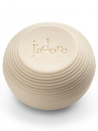 A creamy, pure white-non-drying soap that's perfectly pH balanced for a woman's delicate skin. Enriched with relaxing fruity floral essences in the J'Adore bouquet that release into a lush, exquisitely scented lather. Subtle ribbed lines echo the magnificent golden African Masai collars that inspired the J'Adore bottle. 150 gr. A creamy, pure white-non-drying soap that's perfectly pH balanced for a woman's delicate skin. Enriched with relaxing fruity floral essences in the J'Adore bouquet that release into a lush, exquisitely scented lather. Subtle ribbed lines echo the magnificent golden African Masai collars that inspired the J'Adore bottle. 150 gr.