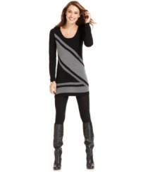 A colorblock pattern gives this tunic sweater from AGB a bold look.