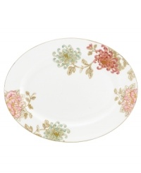 Perennial favorite. Beautiful vintage blooms on the gold-banded Painted Camellia oval platter grace your table with the dramatic, yet refined, elegance of Marchesa by Lenox. Perennial favorite. Beautiful vintage blooms on the gold-banded Painted Camellia oval platter grace your table with the dramatic, yet refined, elegance of Marchesa by Lenox.