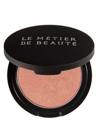 This ultra-light powder contours and defines the cheek while adding just the right blush of color. The shine-absorbing, oil-free formula provides adjustable coverage, transparency and intensity. The universally flattering shades are safe for all skin types including sensitive skin. This ultra-light powder contours and defines the cheek while adding just the right blush of color. The shine-absorbing, oil-free formula provides adjustable coverage, transparency and intensity. The universally flattering shades are safe for all skin types including sensitive skin.